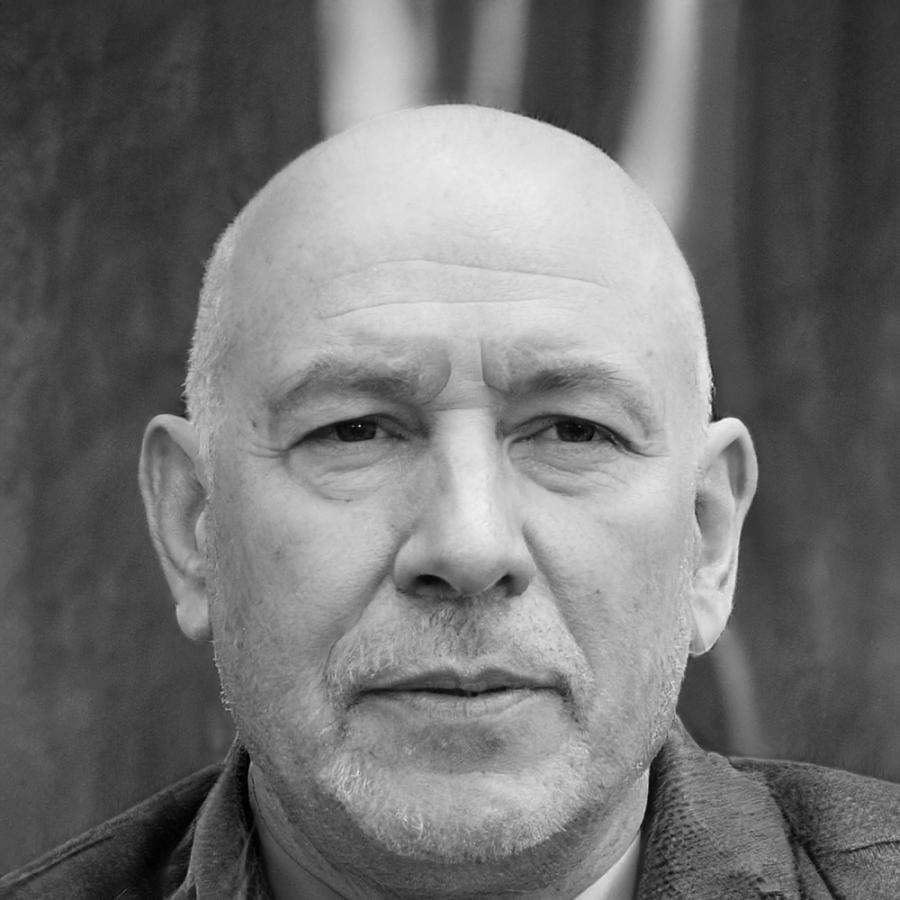 Miguel Ángel Torres, Especialista en Mercados