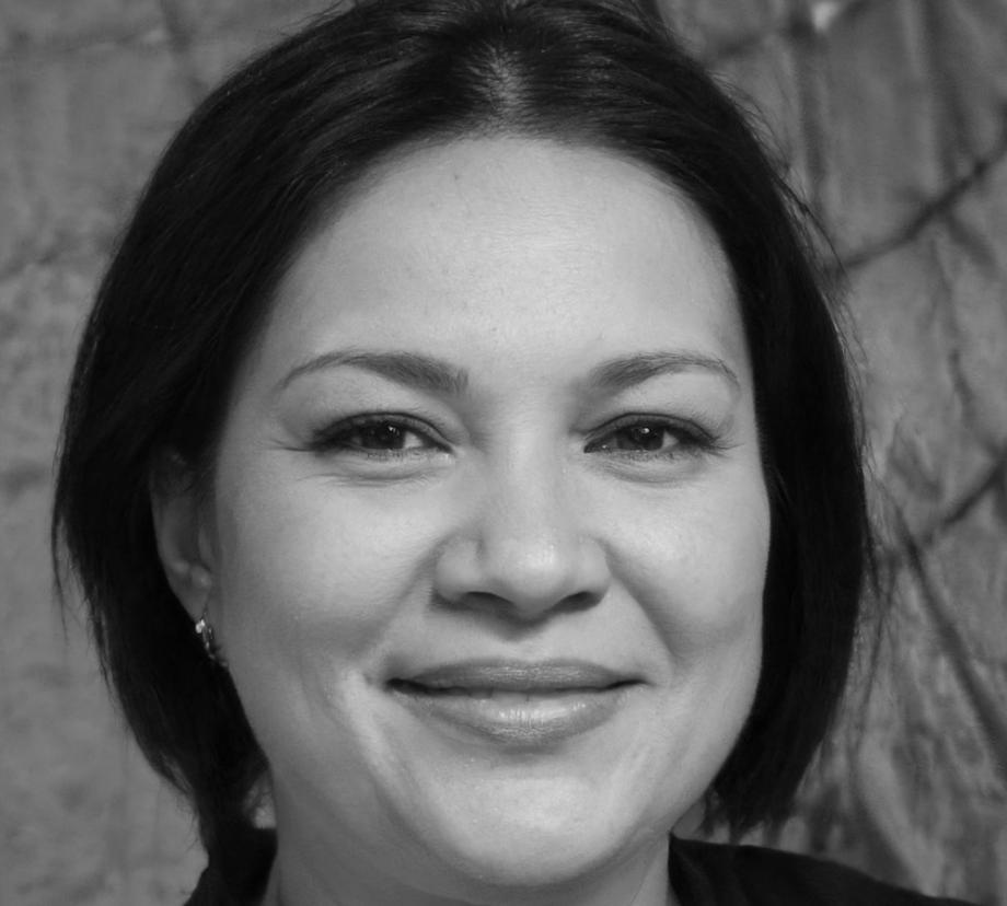 Directora de Análisis Financiero